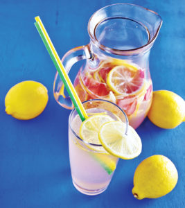 pink moscato lemonade